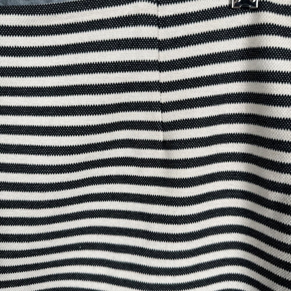 Talberts Skirt Woman’s Stripped Black & white Size 14 W - Picture 2 of 11